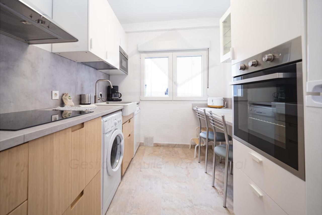 El Carbayedo Apartment Avilés Екстериор снимка